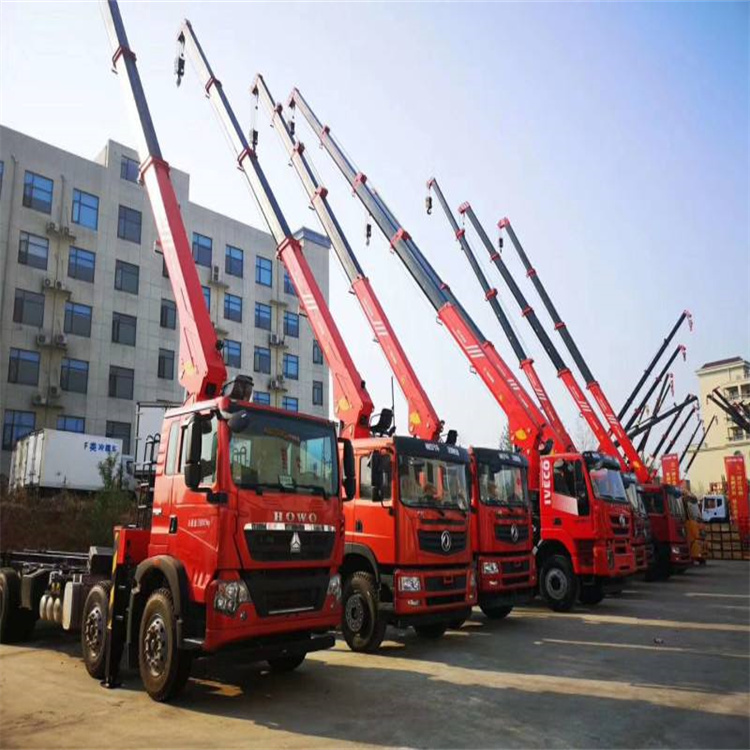 南京雨花台租专业吊车电话