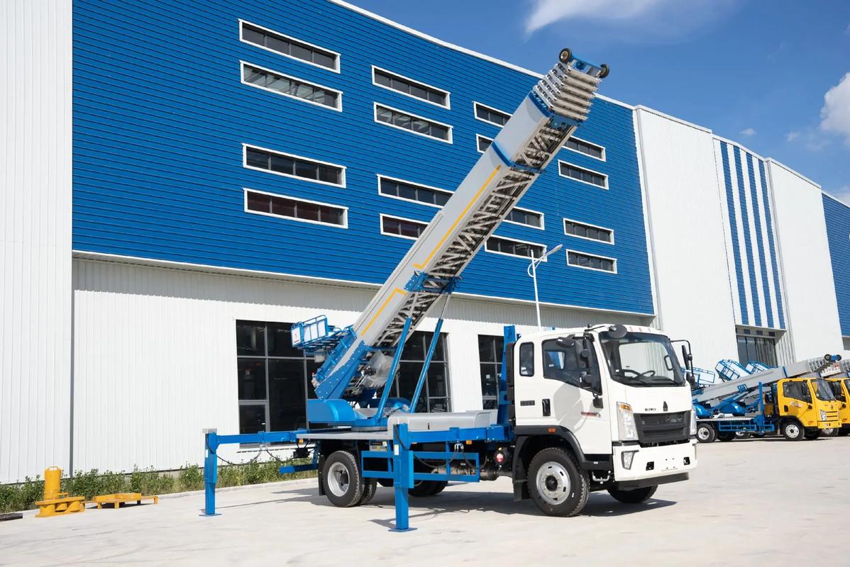 南京雨花台小型云梯车上料车租赁多少钱