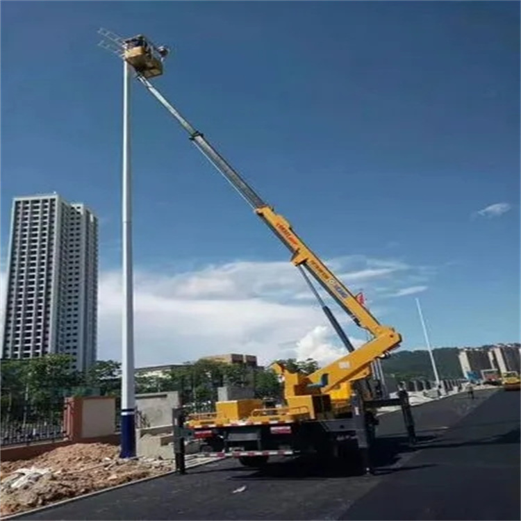 南京雨花台维修路灯的曲臂升降车出租
