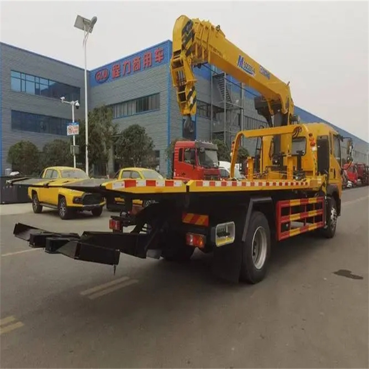 南京雨花台附近小随车吊出租电话，轻松解决搬运烦恼