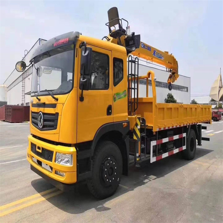 南京雨花台附近找一辆随车吊出租