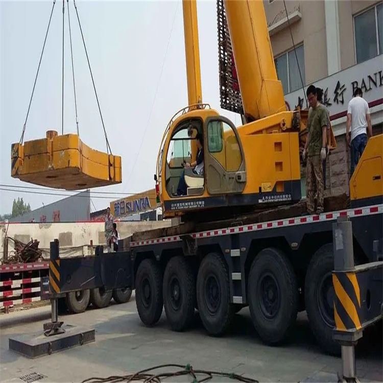 南京雨花台当地吊车出租|机器吊装|75吨|工厂搬迁服务
