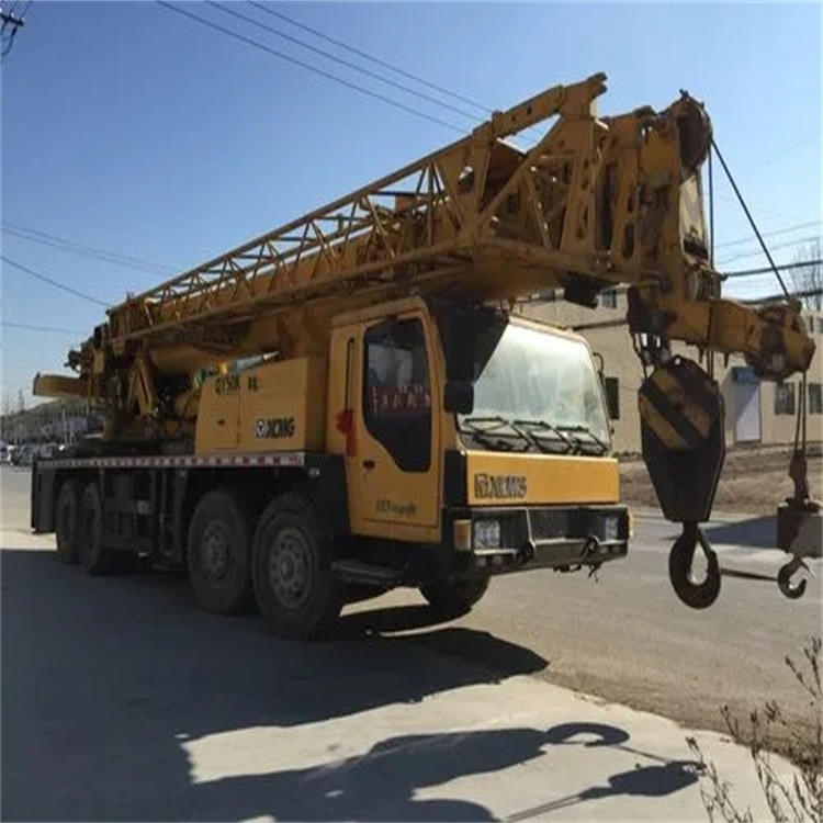 南京雨花台哪里有专业吊车出租